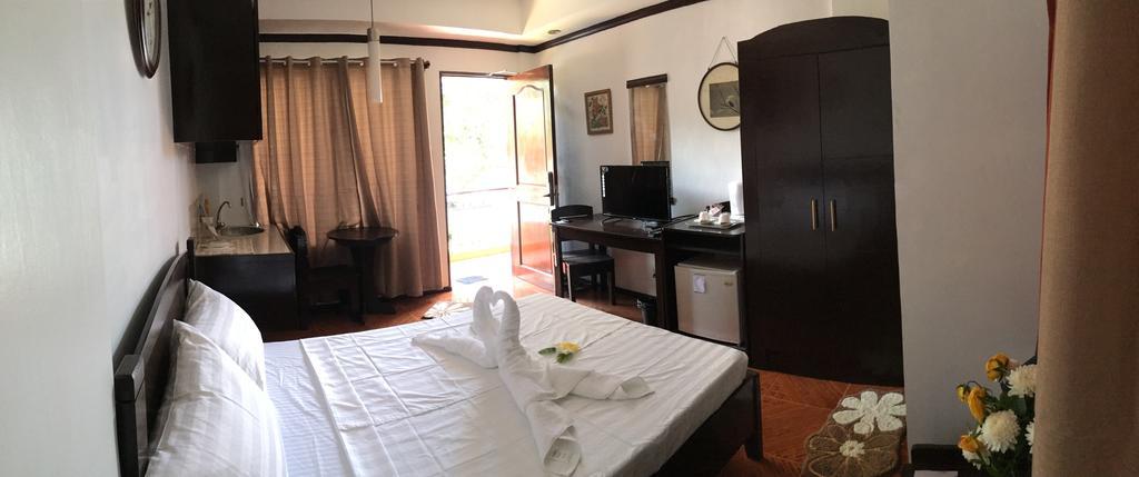 Ranile'S Pension House Cebu Buitenkant foto