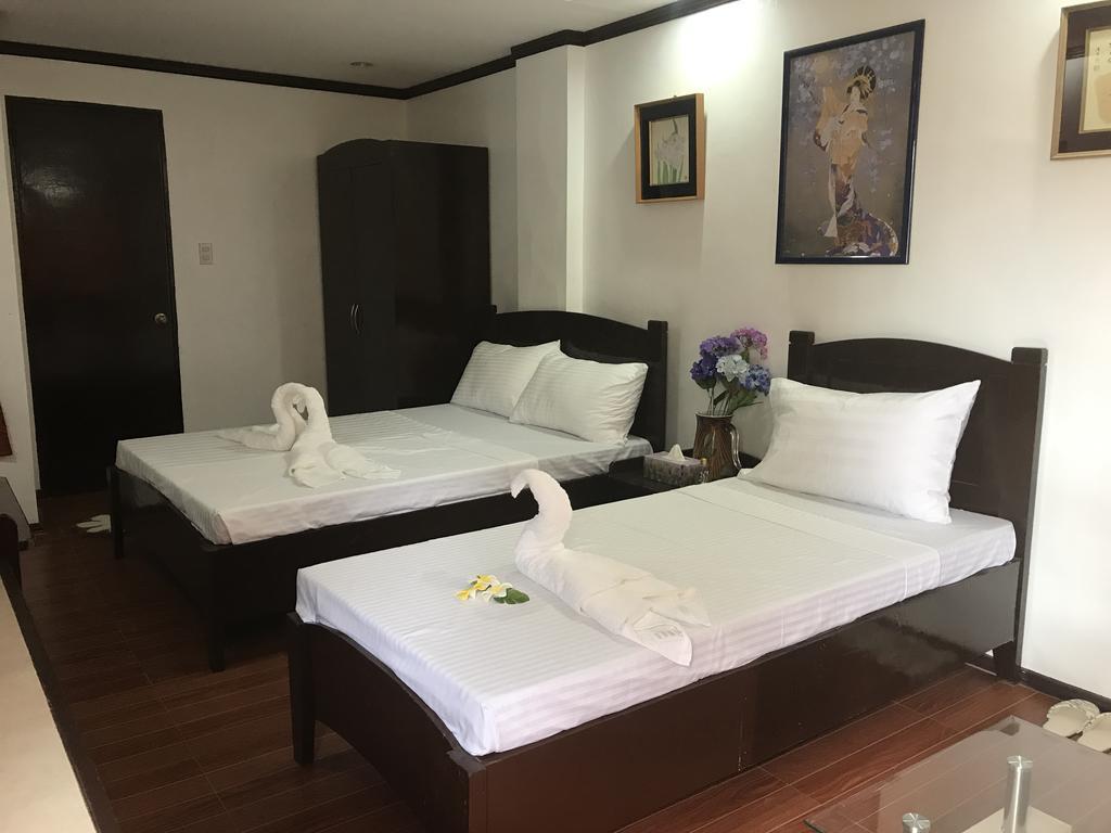 Ranile'S Pension House Cebu Buitenkant foto